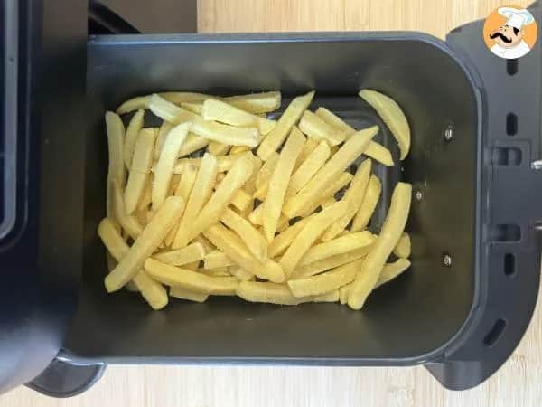 Jak zrobić chrupiące mrożone frytki? Piekarnik, Air Fryer, patelnia